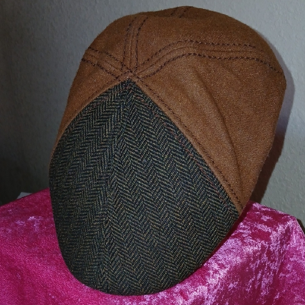 Solaris Brown Wool Cap